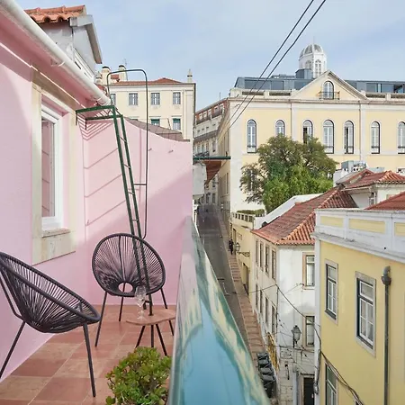 Fantastic With Balcony In Bica Apartament Lizbona