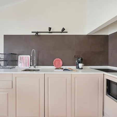 Fantastic With Balcony In Bica * Lisbon